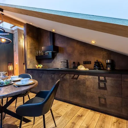 Apartament Grizzly De Lux 비아우카 타트르잔스카