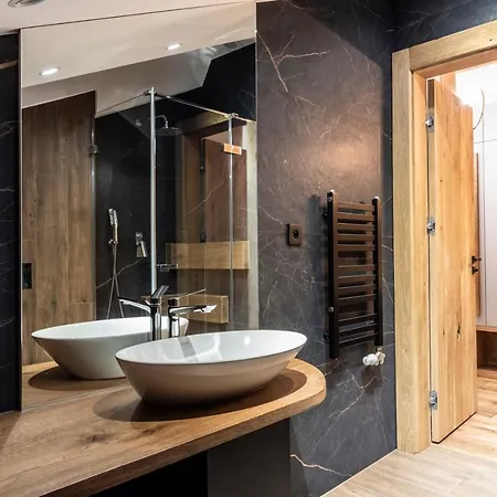 아파트 Apartament Grizzly De Lux *