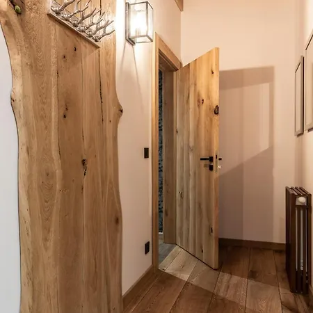 Apartament Grizzly De Lux